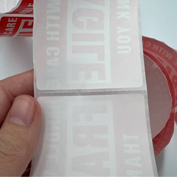 Pack of 50 Fragile Stickers for Shipping - Picture 4 of 5